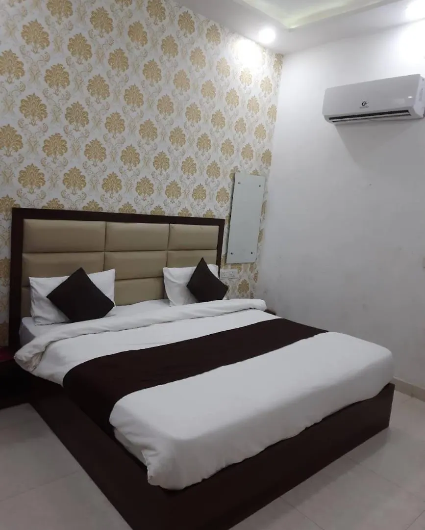 Hotel O Cloud Inn Agra